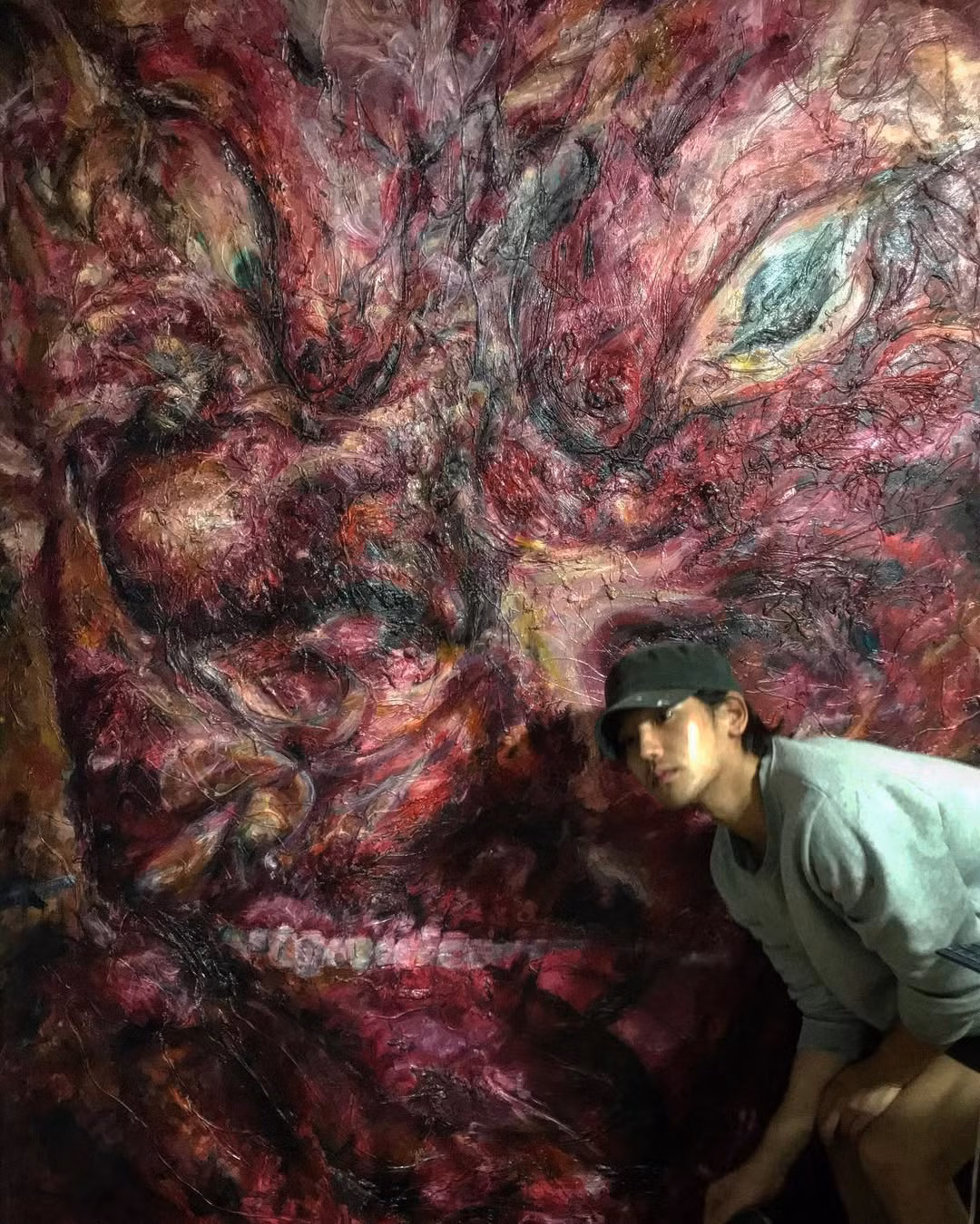 Jun Seo tự giới thiệu bản thân là họa sỹ, sở hữu studio riêng trong buổi hẹn hò đầu tiên.