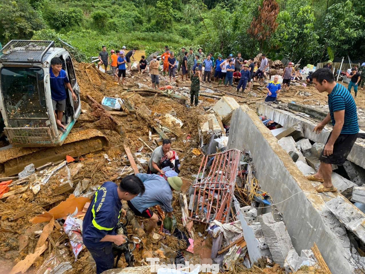 Hiện trường vụ sạt lở đất nghiêm trọng ở Bắc Quang - Hà Giang. Hiện trường vụ sạt lở đất nghiêm trọng ở Bắc Quang - Hà Giang.