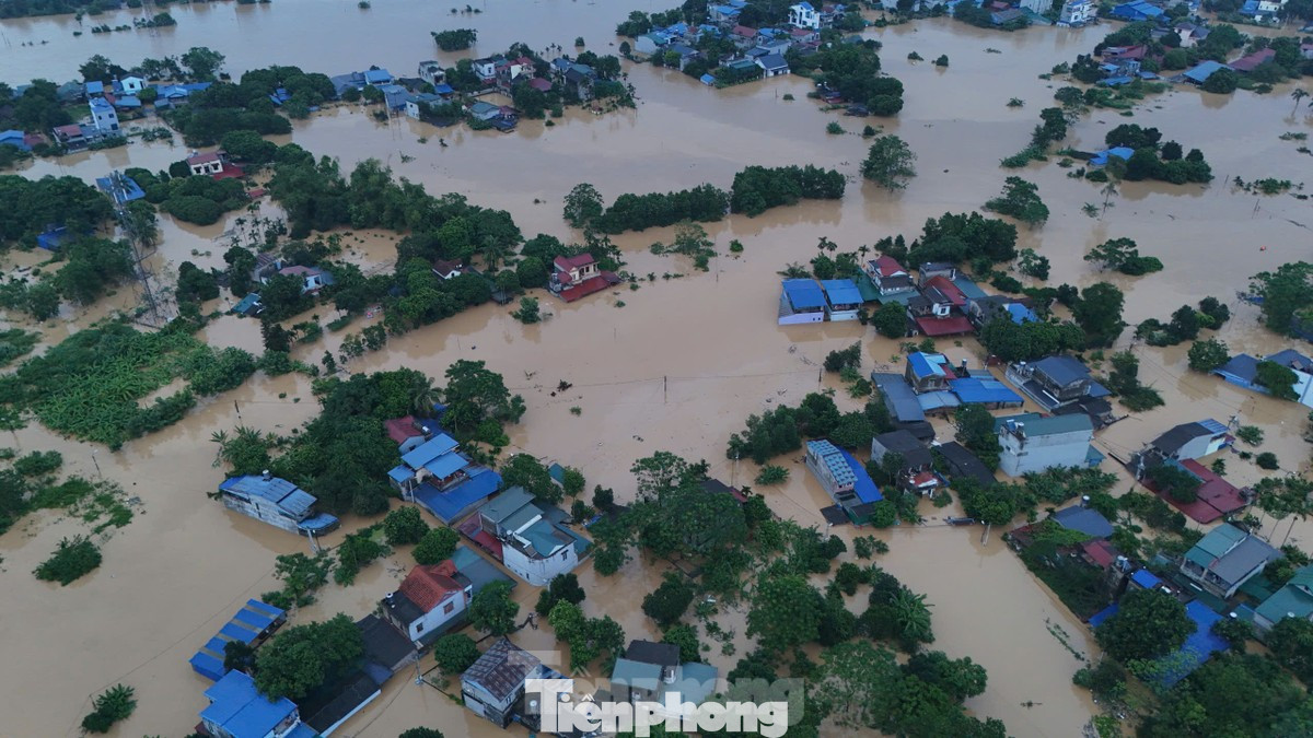 Nhiều khu vực ở Thái Nguyên bị ngập lụt. Ảnh: Hoàng Mạnh Thắng