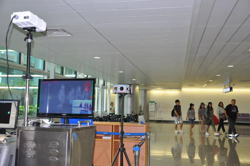 Hai người đến từ vùng dịch Ebola đã hết sốt ảnh 1