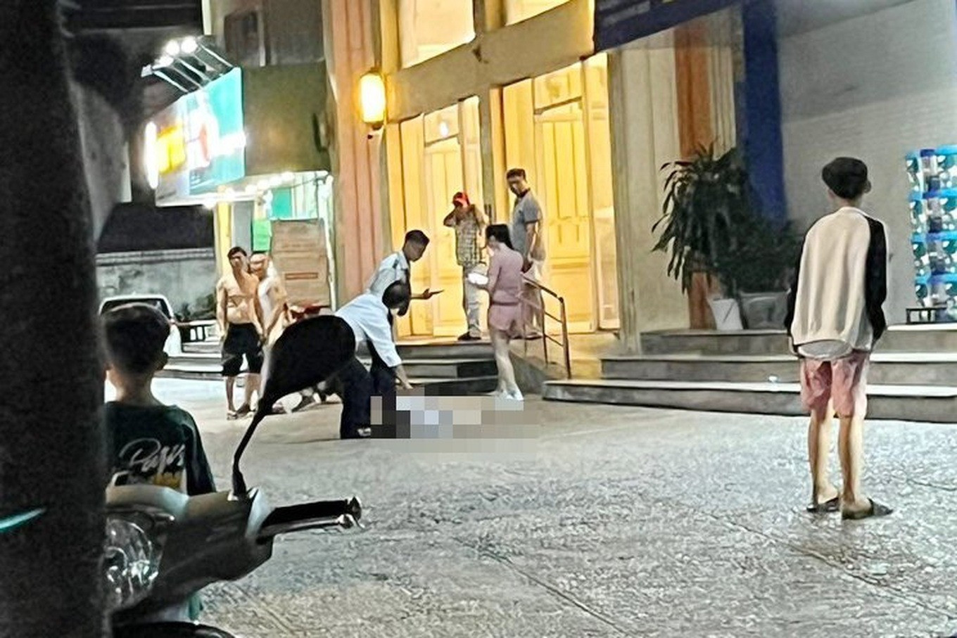 Nơi phát hiện nữ sinh nằm bất động. Ảnh: Dân trí.