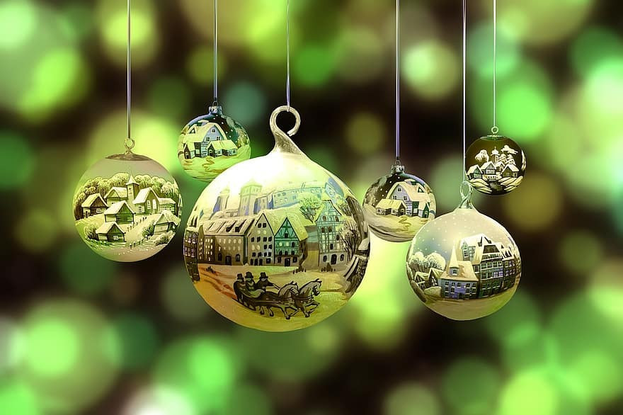 Chúc cho người thân yêu một mùa Giáng sinh an lành. Ảnh: Pikist Chúc cho người thân yêu một mùa Giáng sinh an lành. Ảnh: Pikist