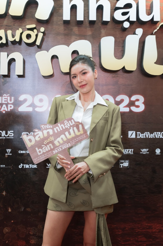 Siêu mẫu Minh Tú Siêu mẫu Minh Tú