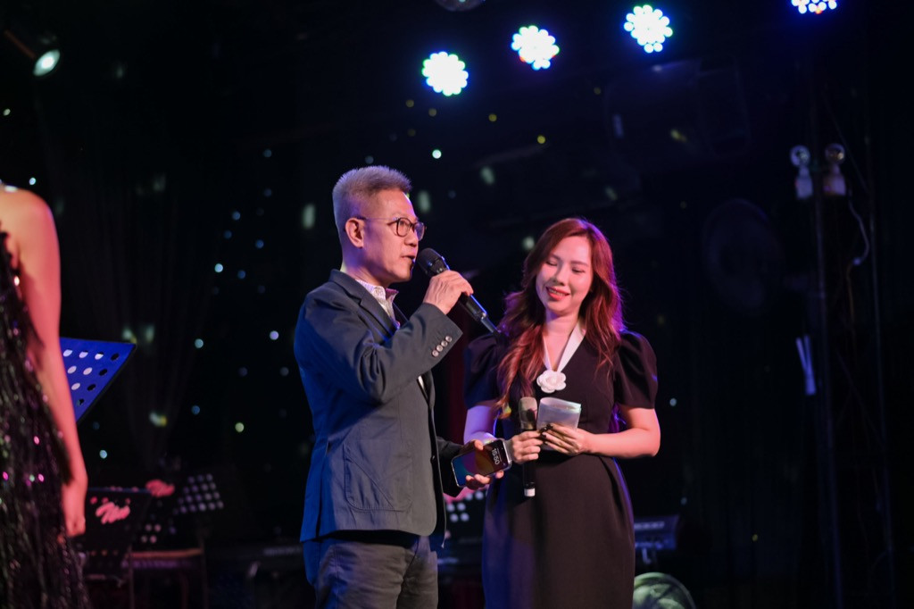 Nhạc sĩ Quốc Bảo Nhạc sĩ Quốc Bảo