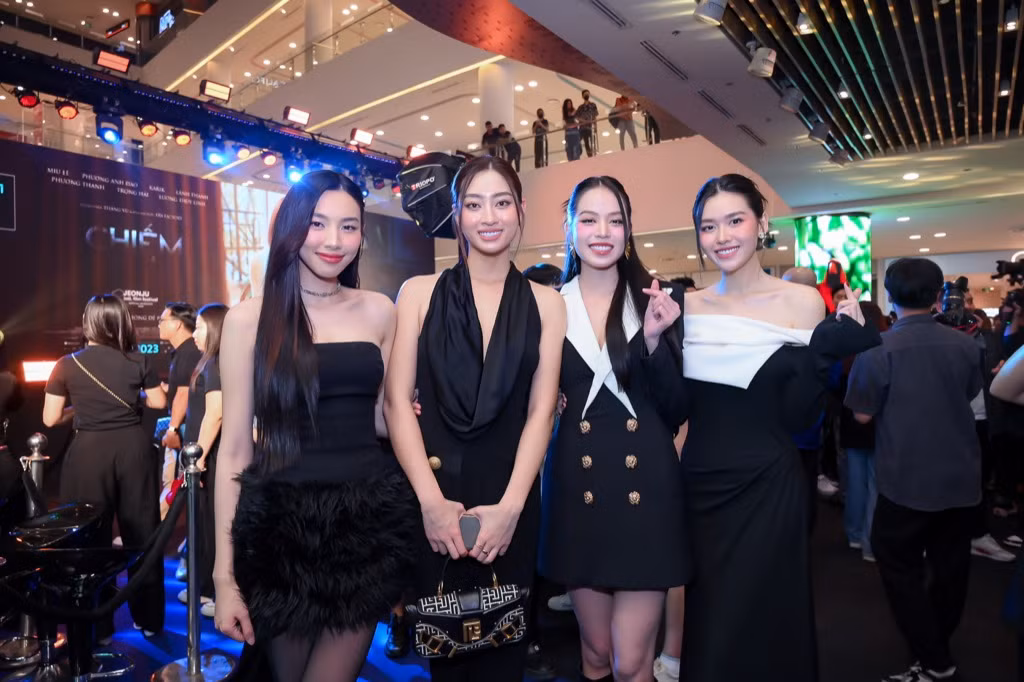 Hoa hậu Thùy Tiên, Hoa hậu Lương Thùy Linh, Hoa hậu Thanh Thủy, Á hậu Tường San