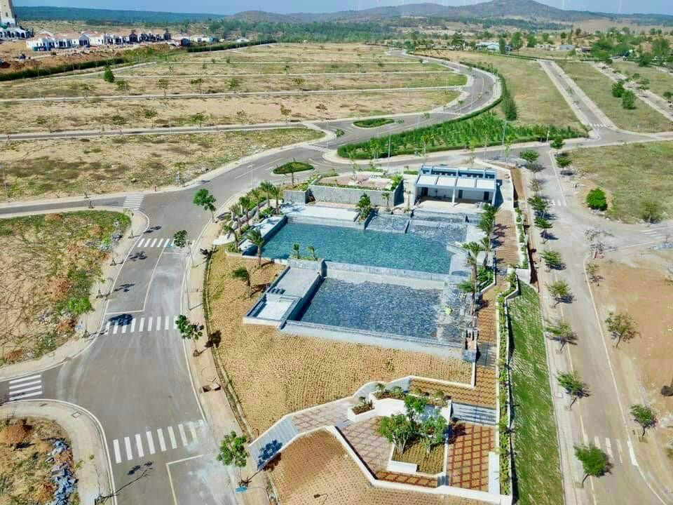 Tỉnh Bình Thuận cho phép chuyển mục đích sử dụng đất tại một số dự án không đúng quy định. Tỉnh Bình Thuận cho phép chuyển mục đích sử dụng đất tại một số dự án không đúng quy định.