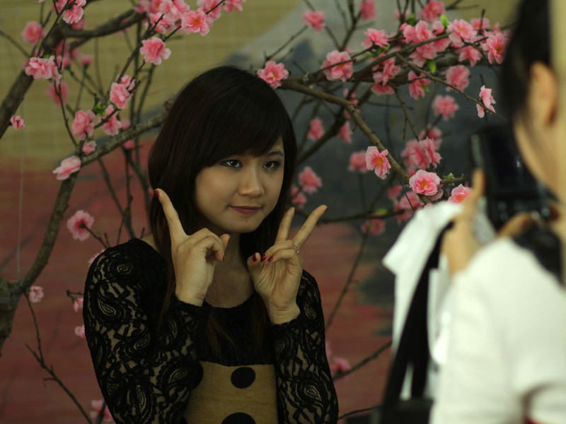 Tranh thủ chụp hình lưu niệm