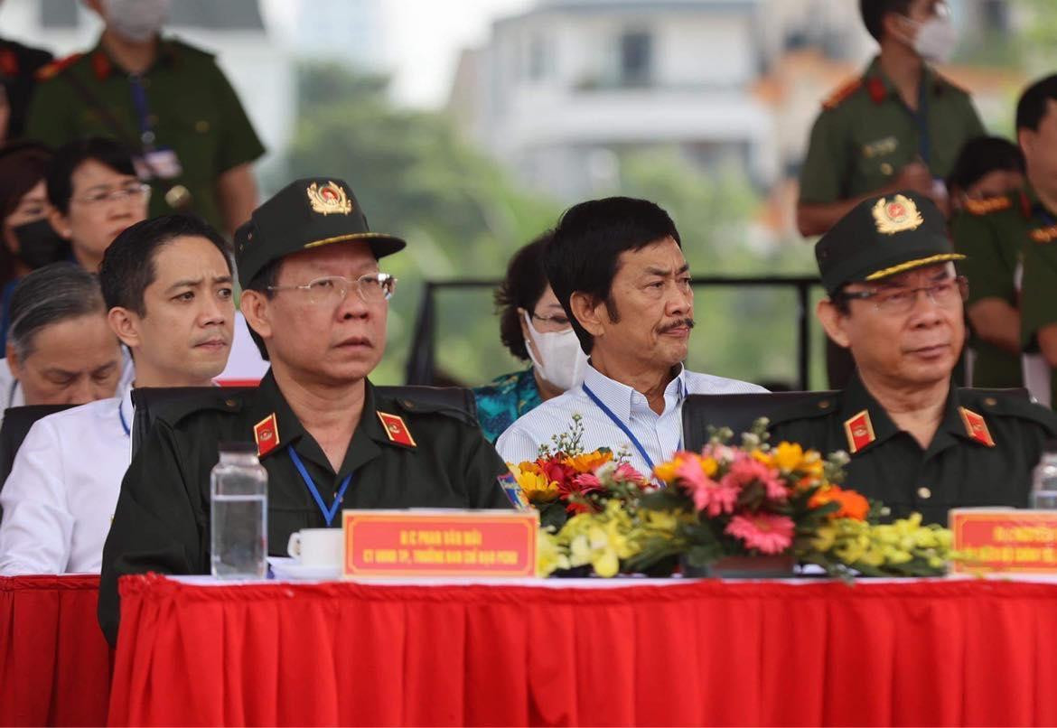 Lãnh đạo TPHCM tham dự buổi diễn tập. Lãnh đạo TPHCM tham dự buổi diễn tập.