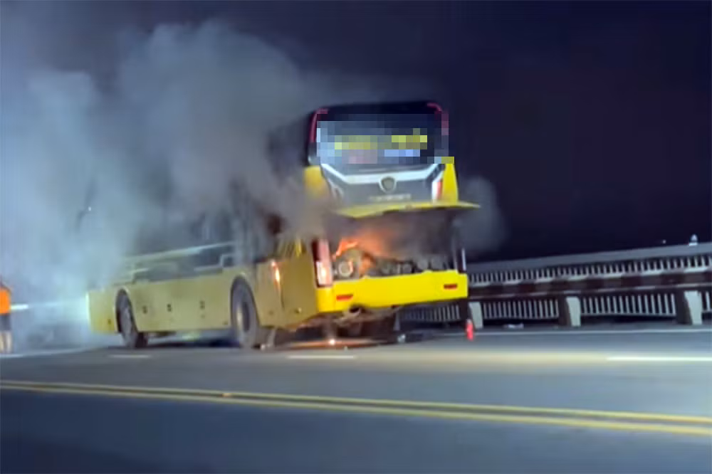 Ảnh cắt từ video. Ảnh cắt từ video.