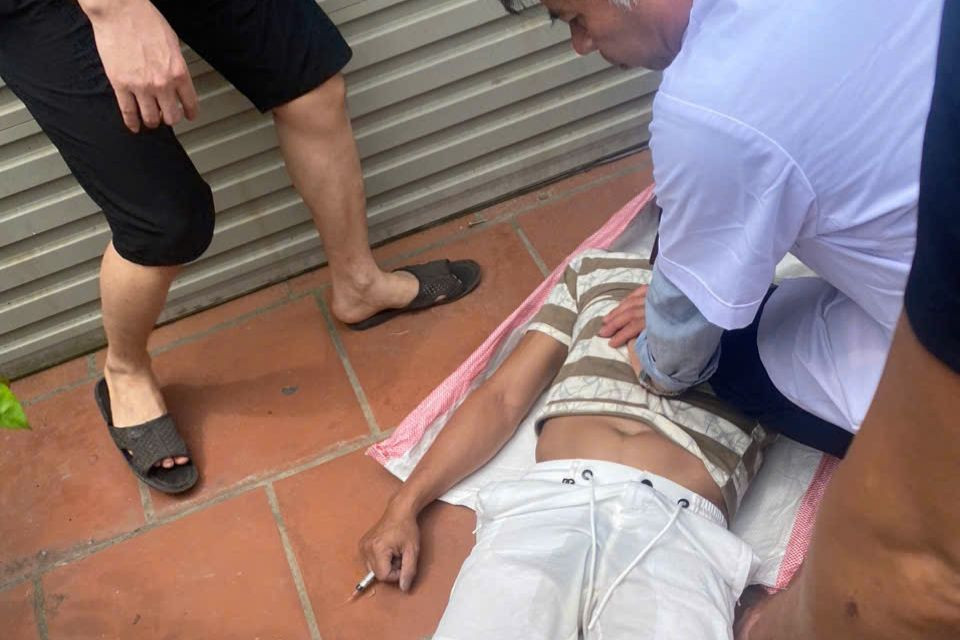 Lực lượng y tế cấp cứu.