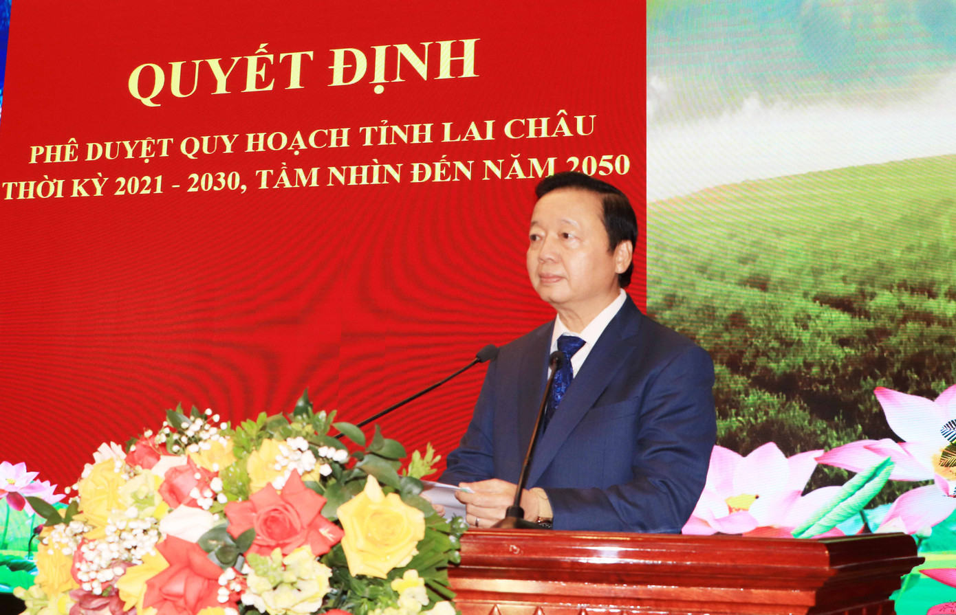 Phó Thủ tướng Chính phủ Trần Hồng Hà phát biểu tại hội nghị. Phó Thủ tướng Chính phủ Trần Hồng Hà phát biểu tại hội nghị.