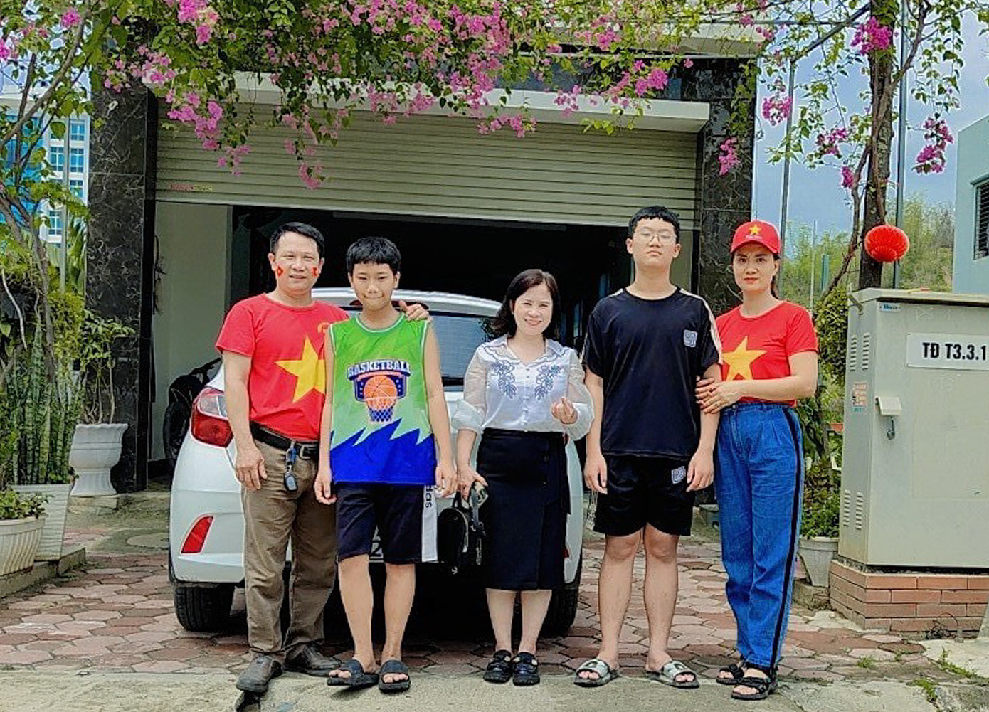 Gia đình chị Nguyễn Thị Nhung, ở Bắc Giang được người dân Điện Biên cho ở nhờ miễn phí.