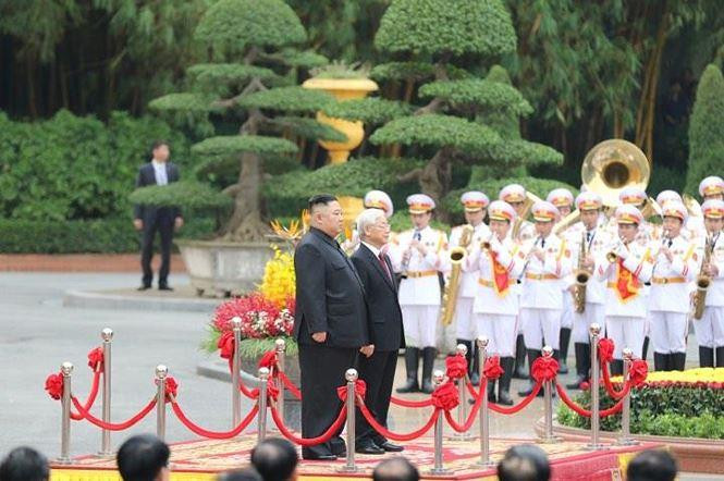 Lãnh đạo Việt Nam đón tiếp Chủ tịch Triều Tiên ảnh 3 Lãnh đạo Việt Nam đón tiếp Chủ tịch Triều Tiên ảnh 3