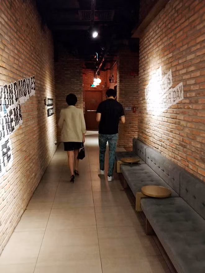 Xôn xao ảnh 'hẹn hò' của Tim với tình tin đồn và động thái của Trương Quỳnh Anh ảnh 1