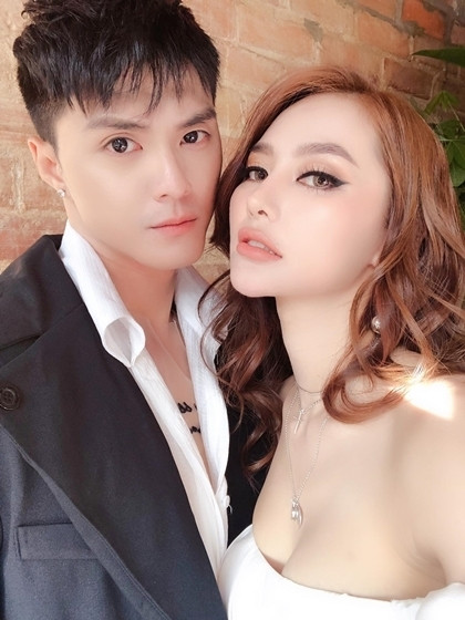 Showbiz 11/9: Nữ rapper nổi tiếng bị chỉ trích vì cố khoe nội y nhạy cảm ảnh 7