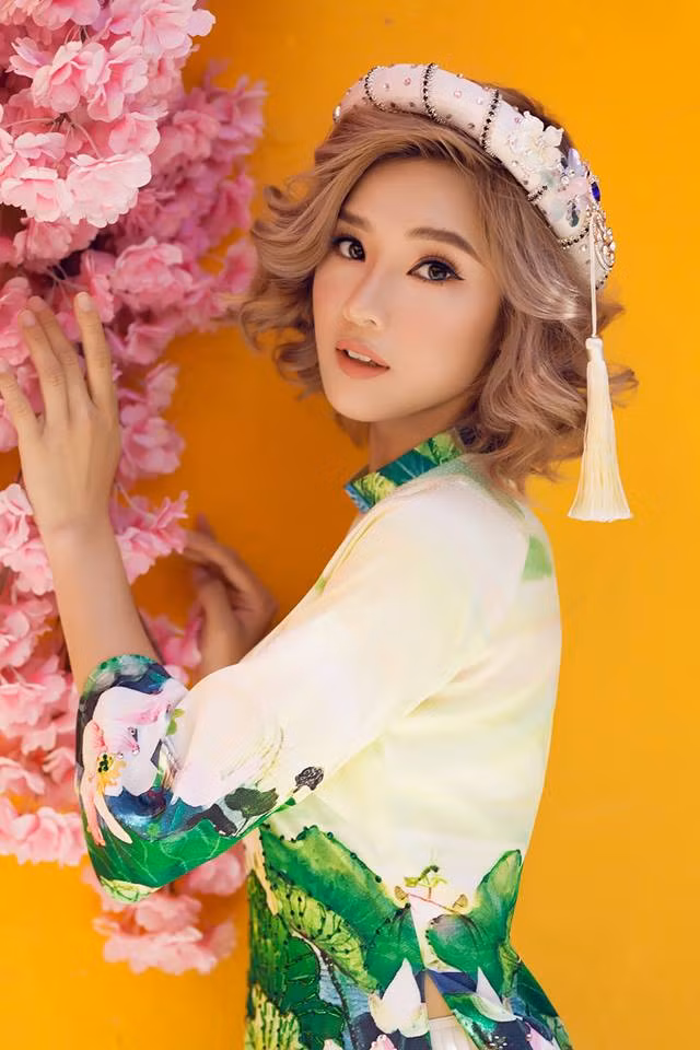 Những mỹ nhân tuổi Hợi đình đám của showbiz Việt ảnh 22