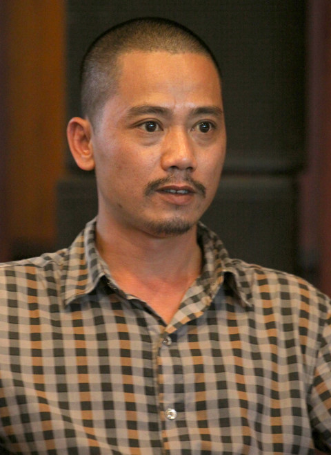 Đạo diễn 'Đại gia chân đất' nói về việc đưa vụ mẫu nữ tố họa sĩ hiếp dâm vào hài Tết ảnh 2