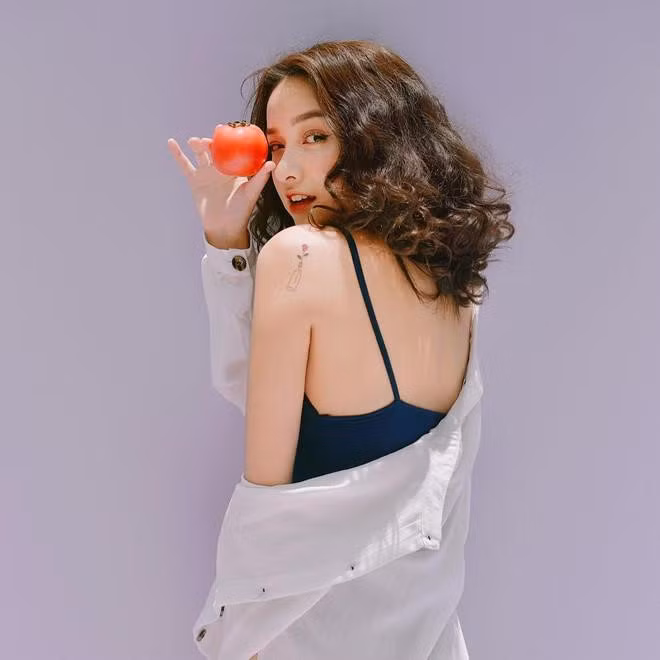 Điểm mặt hot girl xuất thân từ các trường Ngân hàng ảnh 5