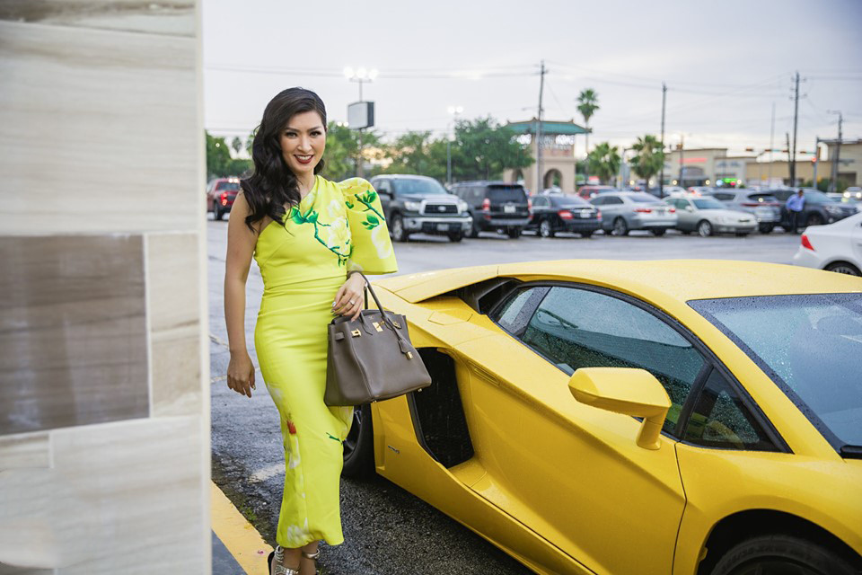 Ca sĩ Nguyễn Hồng Nhung giàu có cỡ nào? ảnh 9