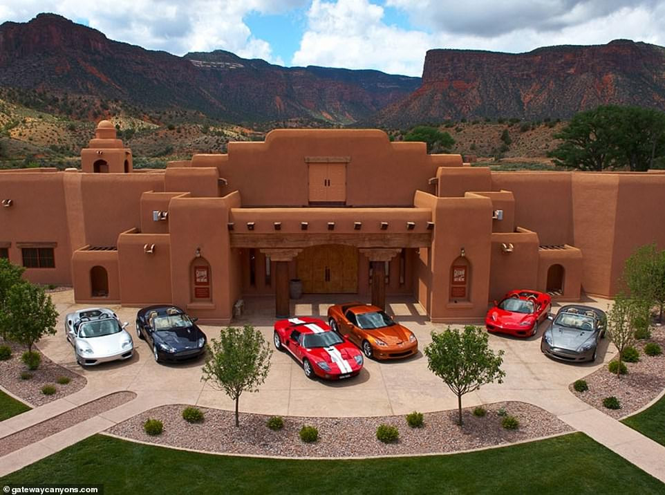 Sửng sốt khu nghỉ dưỡng rộng ngang 10 công viên lớn của ông chủ kênh Discovery ảnh 14