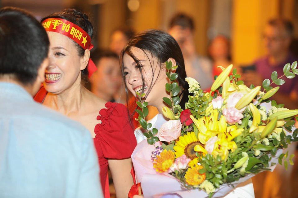 Lời chúc mừng đội tuyển Việt Nam của MC Lại Văn Sâm lại gây 'bão' ảnh 5