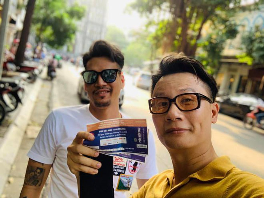 Lời chúc mừng đội tuyển Việt Nam của MC Lại Văn Sâm lại gây 'bão' ảnh 7