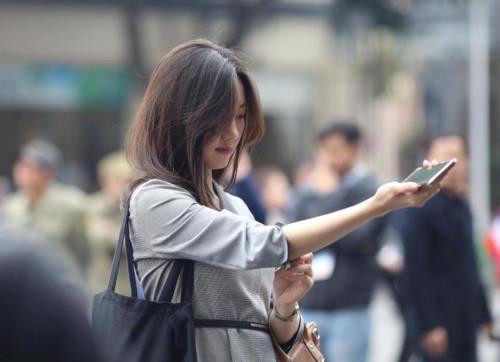 Các phóng viên quốc tế 'gây thương nhớ' tại Hội nghị thượng đỉnh Mỹ - Triều lần 2 ảnh 12