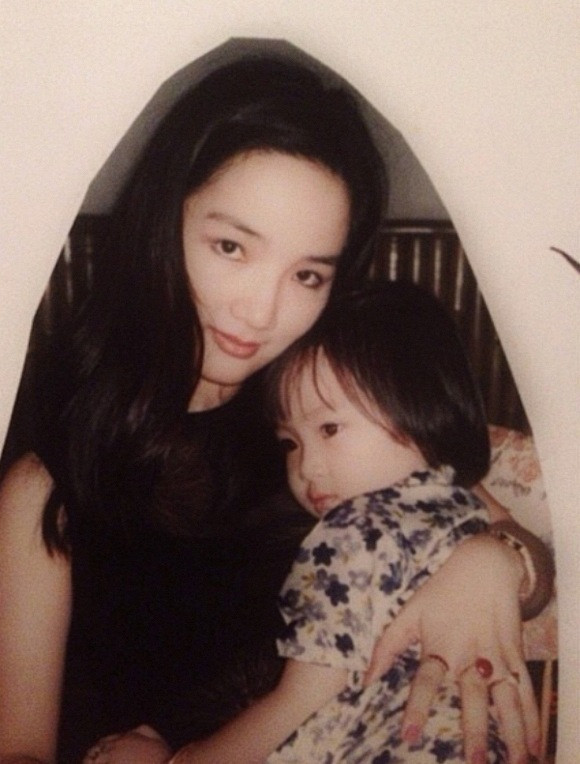 Nhan sắc kiêu sa đài các ở tuổi 25 của con gái Hoa hậu đền Hùng Giáng My ảnh 11