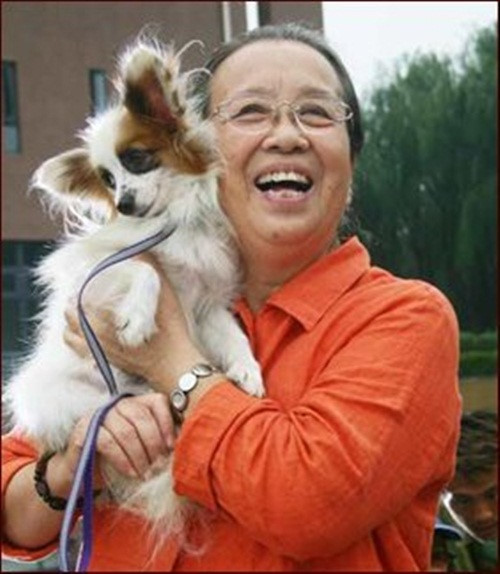 Dung ma ma 'Hoàn Châu cách cách' lại gây 'sốt' ở tuổi 83 ảnh 7