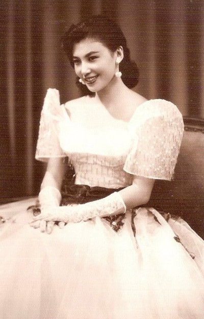 'Biểu tượng gợi cảm' đầu tiên của Hong Kong là ai? ảnh 1