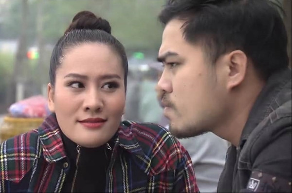 Xinh 'tiểu tam' của 'Về nhà đi con' gợi cảm với áo tắm cùng loạt hình xăm khủng ảnh 11