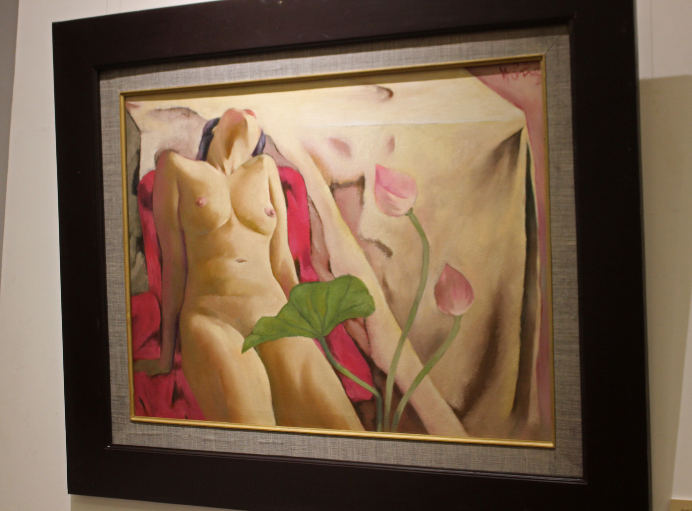 'Mãn nhãn' với loạt tranh khỏa thân lần đầu được trưng bày tại Hà Nội ảnh 19