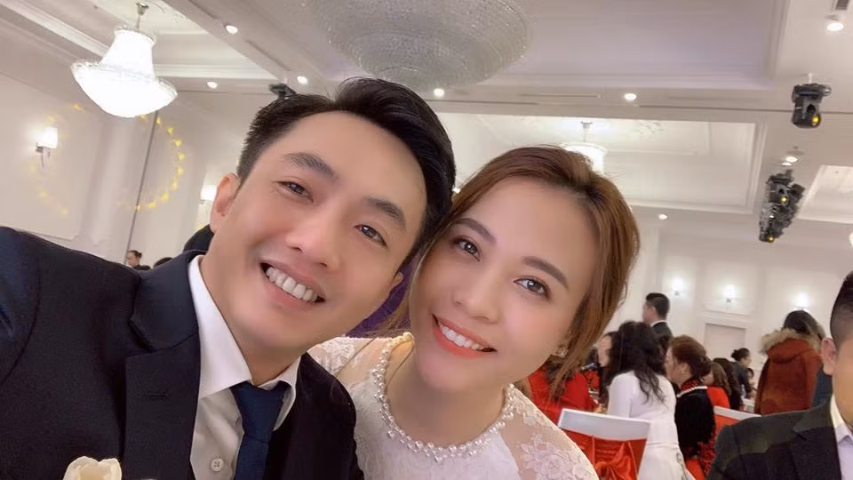 Bất ngờ với ngoại hình Đàm Thu Trang và Cường Đô La 10 năm trước ảnh 1