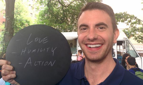 Cách tiết kiệm 50% thu nhập mỗi tháng ảnh 1