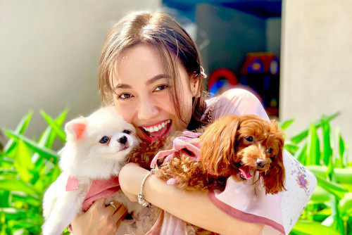 Mr Đàm, Hà Hồ và nhiều sao Việt kể kỷ niệm ăn Tết thời nghèo khó ảnh 4