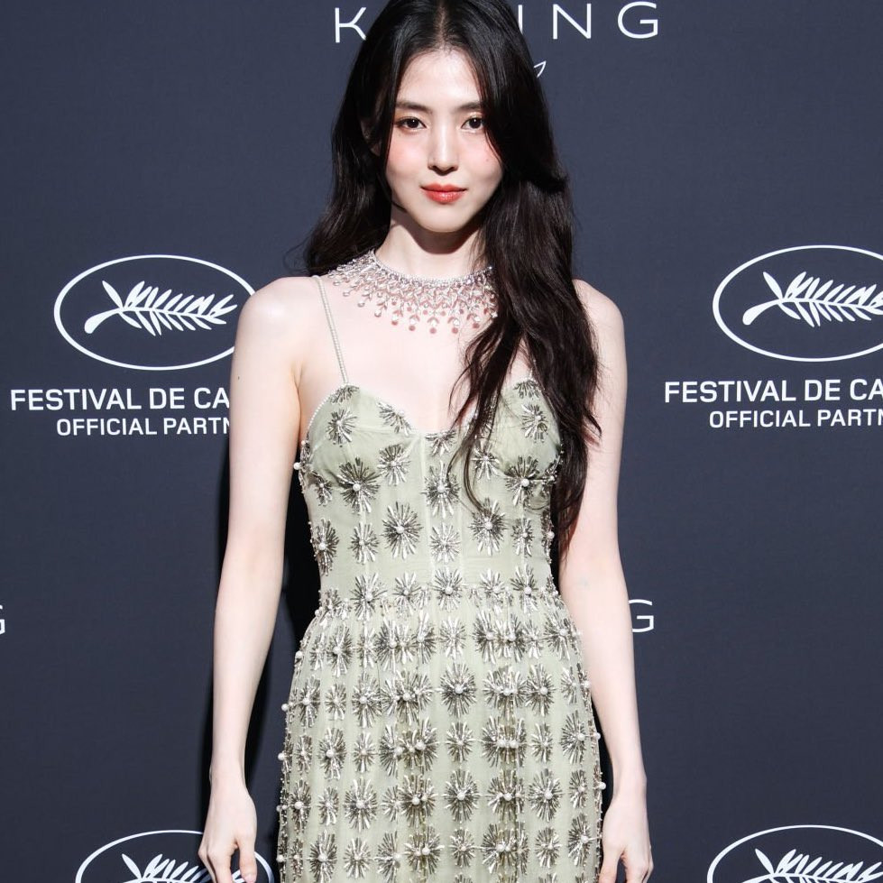 Dù vướng bê bối đời tư nhưng không thể phủ nhận đãi ngộ của thương hiệu dành cho nữ diễn viên. Dù vướng bê bối đời tư nhưng không thể phủ nhận đãi ngộ của thương hiệu dành cho nữ diễn viên.