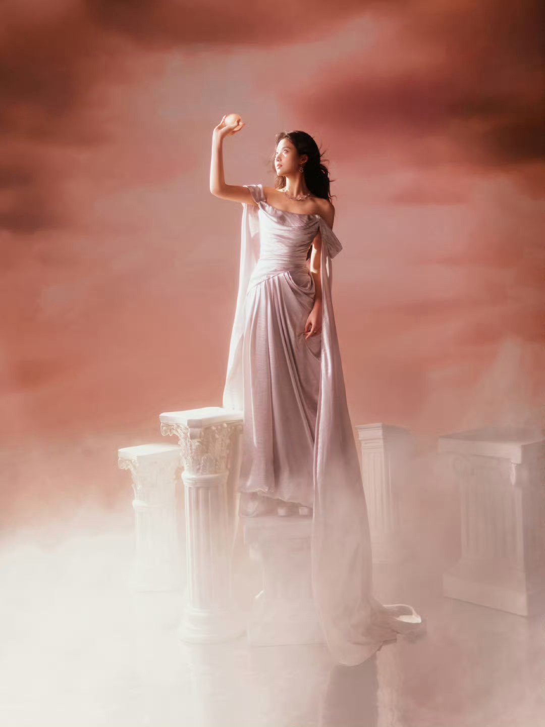 Hình ảnh bên phòng làm việc/ studio của nữ diễn viên đăng tải. Hình ảnh bên phòng làm việc/ studio của nữ diễn viên đăng tải.