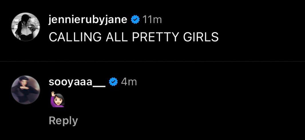 Chị cả Jisoo là một trong những mỹ nhân đầu tiên điểm danh trả lời Jennie trên Instagram. Màn tương tác thú vị của 2 thành viên BLACKPINK khiến người hâm mộ cảm thấy thích thú. Chị cả Jisoo là một trong những mỹ nhân đầu tiên điểm danh trả lời Jennie trên Instagram. Màn tương tác thú vị của 2 thành viên BLACKPINK khiến người hâm mộ cảm thấy thích thú.