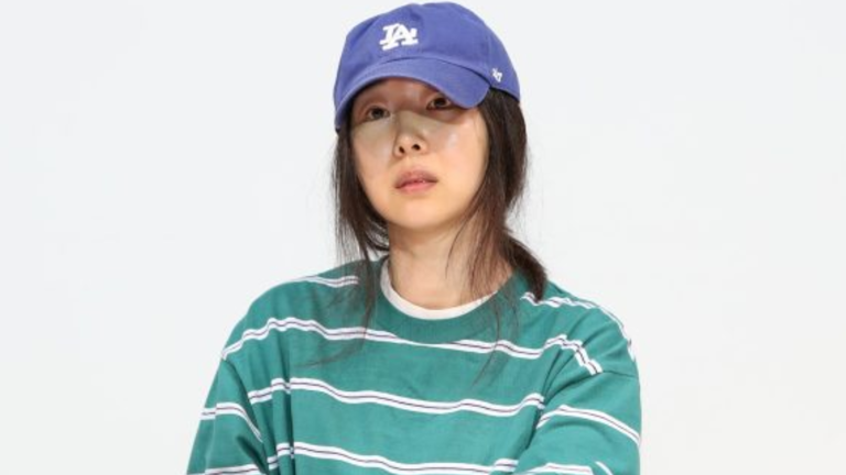 Tòa án còn khẳng định Min Hee Jin đã tìm cách thoát khỏi sự kiểm soát của HYBE nhằm kiểm soát NewJeans và ADOR một cách độc lập, nhưng khó có thể nói CEO Min đã thực hiện bất kỳ hành vi "chiếm quyền quản lý" nào như HYBE tuyên bố trước đó. Tòa án còn khẳng định Min Hee Jin đã tìm cách thoát khỏi sự kiểm soát của HYBE nhằm kiểm soát NewJeans và ADOR một cách độc lập, nhưng khó có thể nói CEO Min đã thực hiện bất kỳ hành vi "chiếm quyền quản lý" nào như HYBE tuyên bố trước đó.