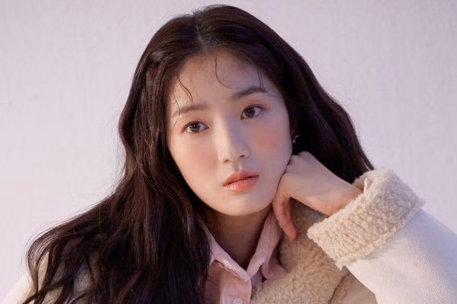 Kim Hye Yoon phủ nhận tin đồn hẹn hò sau khi Lovely Runner kết thúc.