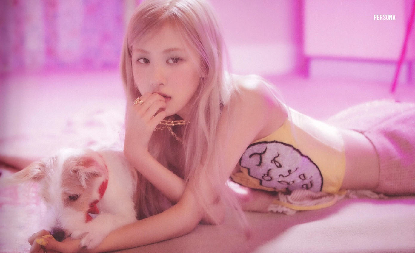 Dù không phải một sản phẩm đánh dấu tái xuất solo chính thức của Rosé trên đường đua âm nhạc nhưng Final Love Song vẫn được fan ngóng trông không kém. Dù không phải một sản phẩm đánh dấu tái xuất solo chính thức của Rosé trên đường đua âm nhạc nhưng Final Love Song vẫn được fan ngóng trông không kém.