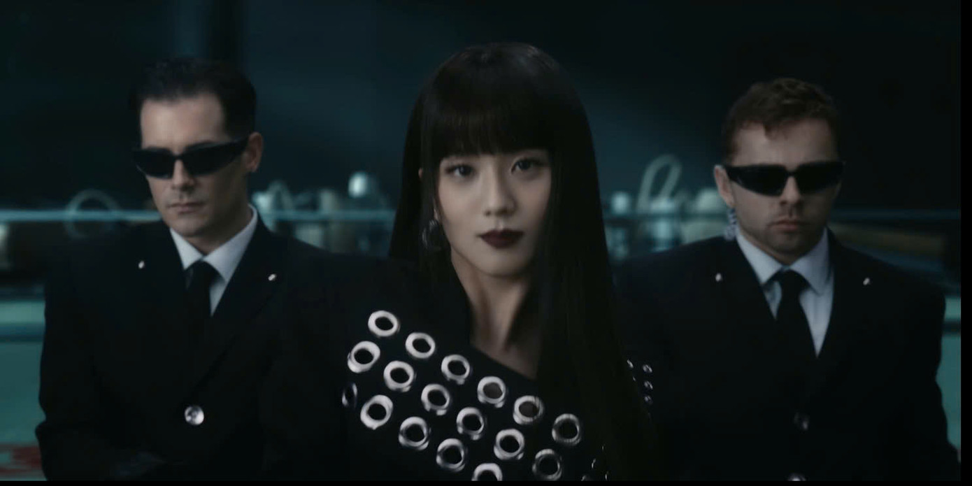 Phần điệp khúc lặp lại nhiều lần với giai điệu gây nghiện, dễ nhớ, giúp bài hát nhanh chóng in sâu vào tâm trí người nghe.