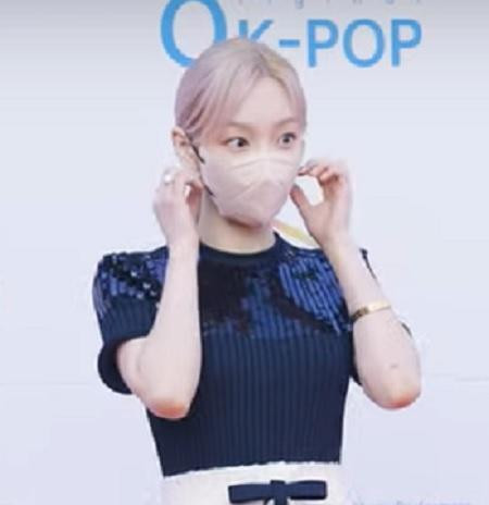 Không riêng Red Velvet mà đến đàn chị Taeyeon cũng phải "đứng hình" trước hành động lớn tiếng của các phóng viên. Không riêng Red Velvet mà đến đàn chị Taeyeon cũng phải "đứng hình" trước hành động lớn tiếng của các phóng viên.