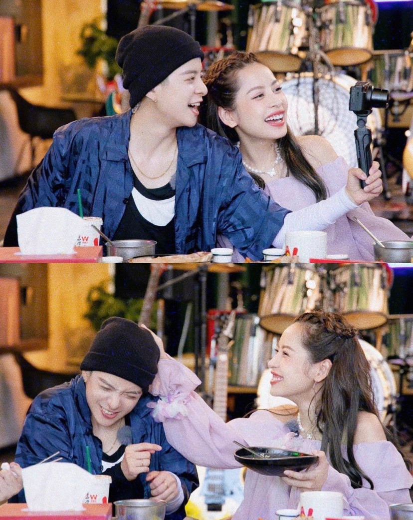 Ngoài cái tên hoa mỹ Thái Vân Chi Nam, ChiBer còn được fan gọi vui là "cặp đôi nhà trẻ" vì cứ ở nhau ngọt ngào chẳng bao lâu thì lại trêu đùa nhau loạn lên hay chí chóe tranh giành "mami' Ella. Ngoài cái tên hoa mỹ Thái Vân Chi Nam, ChiBer còn được fan gọi vui là "cặp đôi nhà trẻ" vì cứ ở nhau ngọt ngào chẳng bao lâu thì lại trêu đùa nhau loạn lên hay chí chóe tranh giành "mami' Ella.