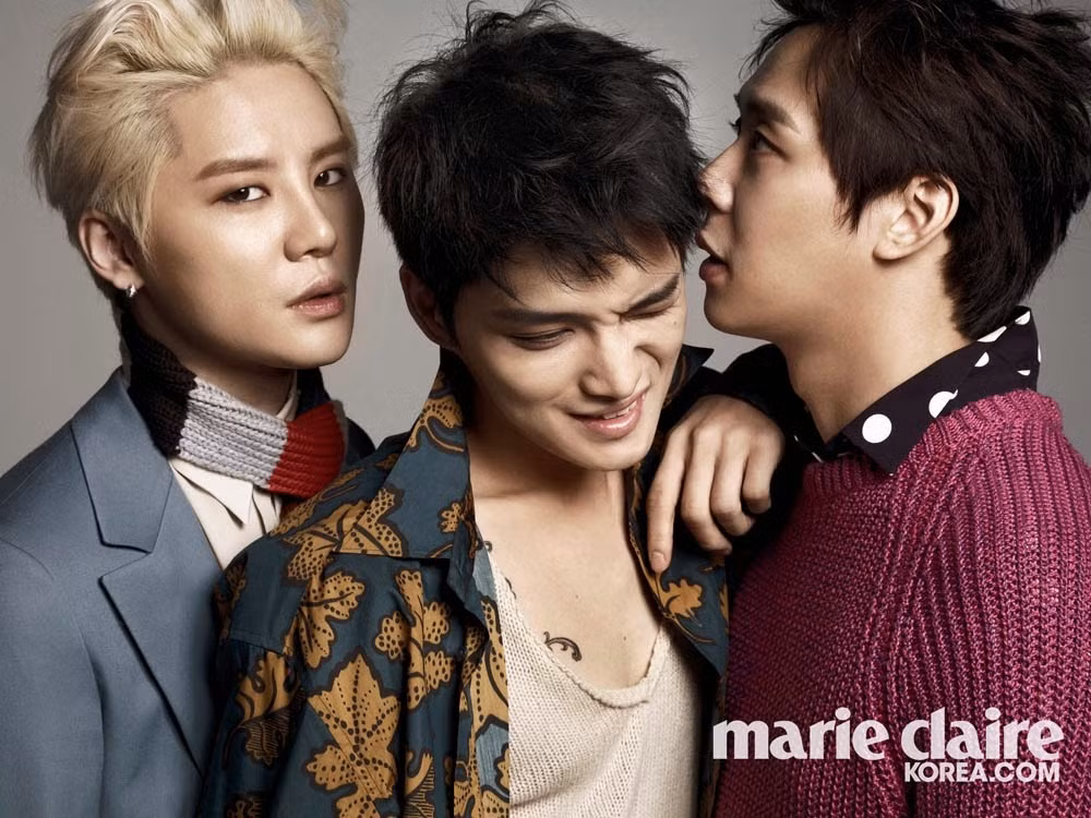 Dù sự nghiệp đang lên vào thời điểm đó, Jaejoong, Junsu và Yoochun vẫn nhất quyết "dứt áo ra đi" vì không thể chịu đựng những bất công từ công ty SM