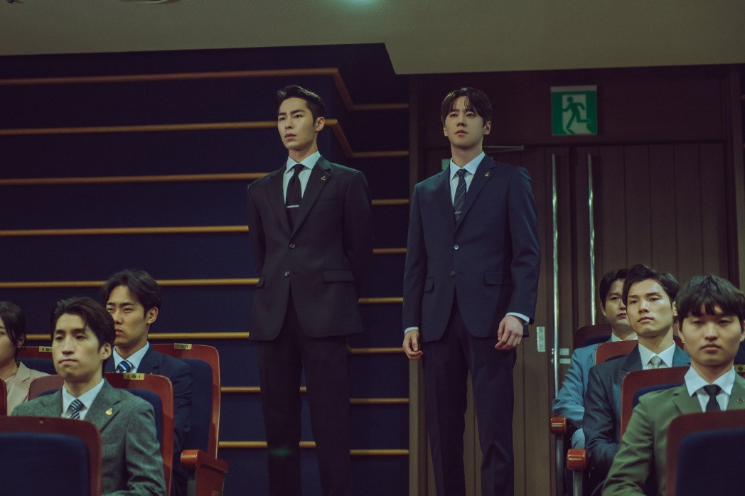 Chemistry &quot;bùng nổ&quot; đầy bất ngờ cùng diễn xuất ăn ý của hai nam chính lại khiến người xem... &quot;đẩy thuyền&quot;.