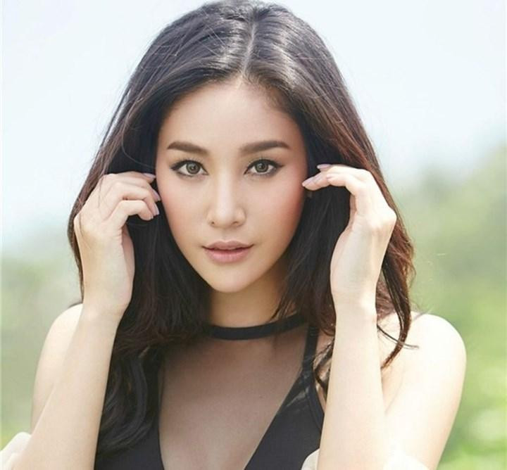 Nữ diễn viên Tangmo Nida. Nữ diễn viên Tangmo Nida.