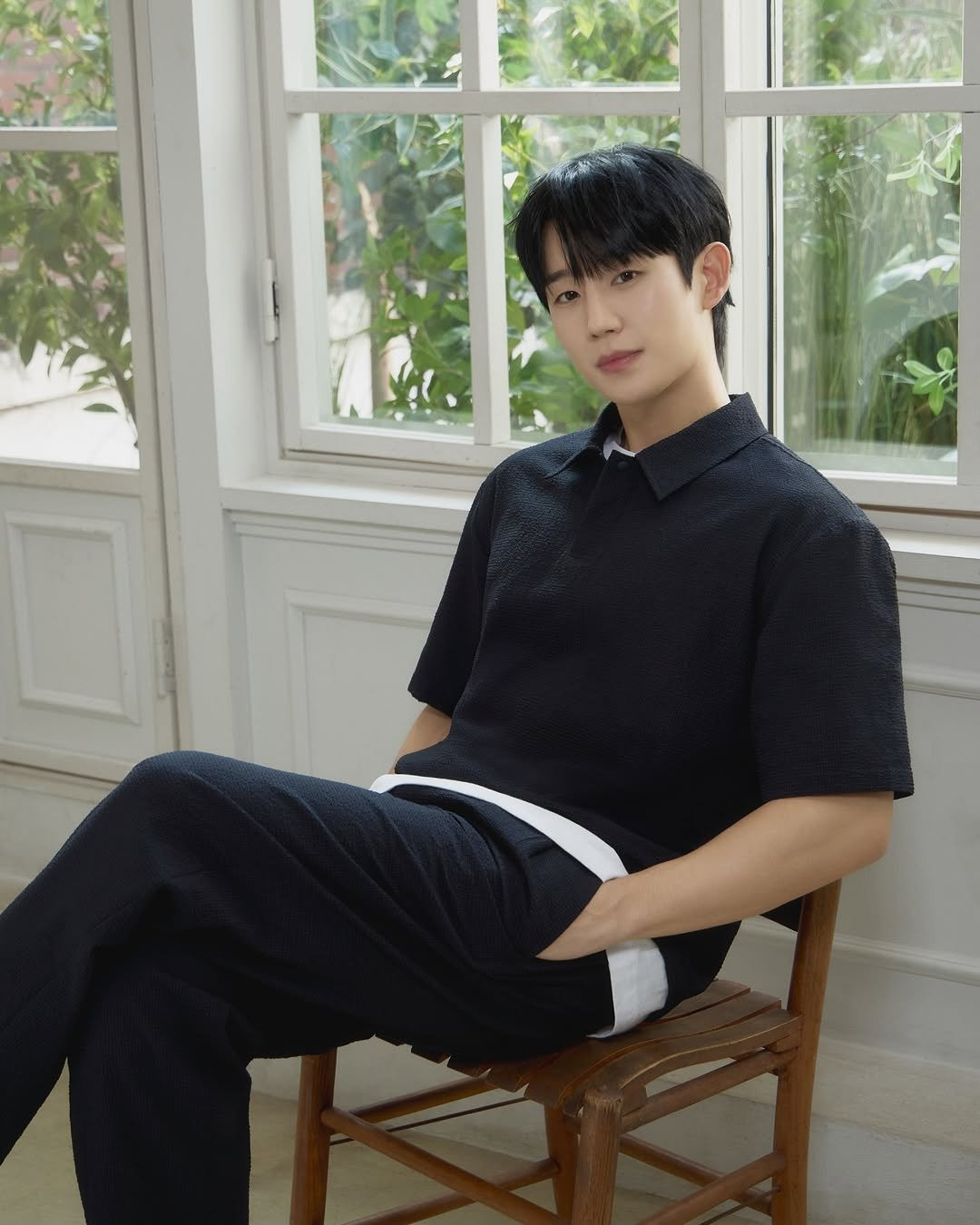 Những lần anh chàng được khen khi diện trang phục đơn giản. Những lần anh chàng được khen khi diện trang phục đơn giản.