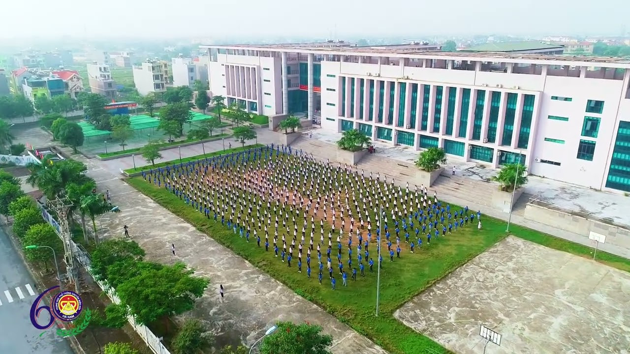 Ngôi trường có bề dày lịch sử, là ước mơ của nhiều thế hệ học sinh tỉnh Hà Nam. - Nguồn ảnh: Hướng Jupiter.