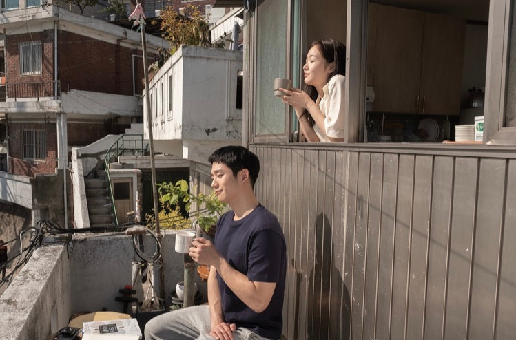 Khung cảnh nên thơ tạo nên chuyện tình ngọt hơn mía lùi của cặp đôi. Khung cảnh nên thơ tạo nên chuyện tình ngọt hơn mía lùi của cặp đôi.